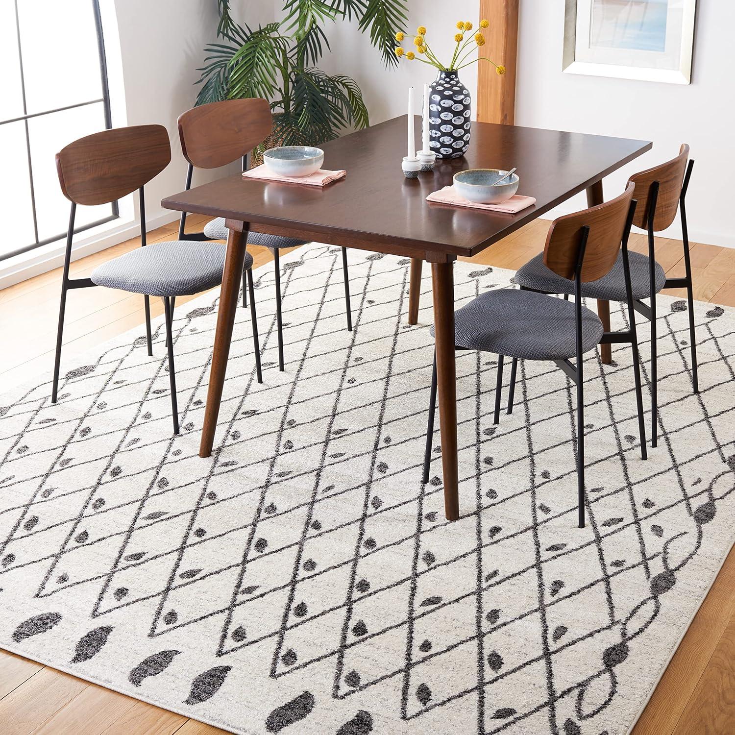 image:imageSAFAVIEH Tulum Collection Area Rug 55 x 77 Ivory amp Black Moroccan Boho Tribal Design NonShedding amp Easy to Clean Ideal for Living Room Bedroom Dining Space TUL650AIvoryBlack