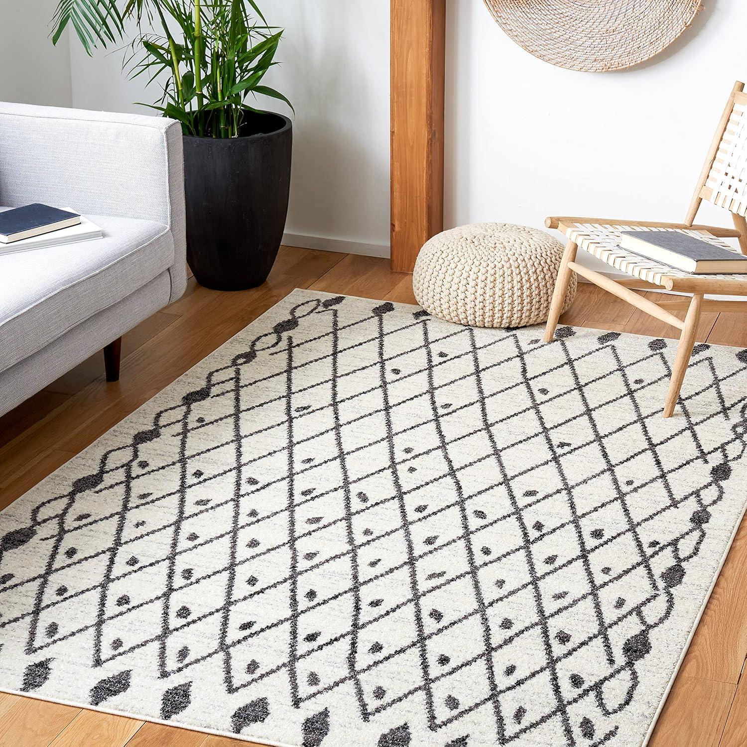 image:imageSAFAVIEH Tulum Collection Area Rug 55 x 77 Ivory amp Black Moroccan Boho Tribal Design NonShedding amp Easy to Clean Ideal for Living Room Bedroom Dining Space TUL650AIvoryBlack