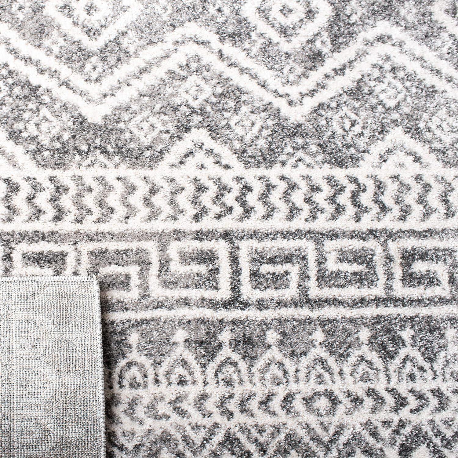 image:imageSAFAVIEH Tunisia Collection Area Rug 53 x 77 Black amp Ivory Moroccan Tribal Design NonShedding amp Easy Care Ideal for High Traffic Areas in Living Room Bedroom TUN737ZBlackIvory