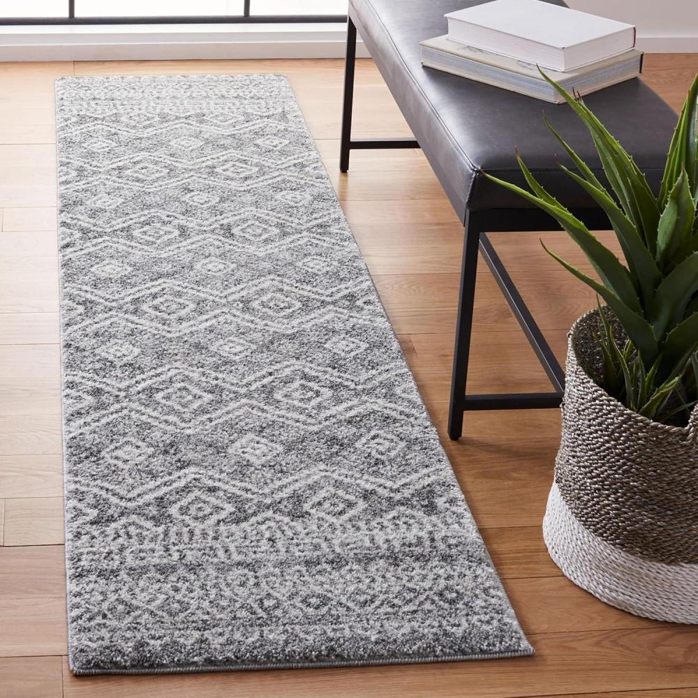 image:imageSAFAVIEH Tunisia Collection Area Rug 53 x 77 Black amp Ivory Moroccan Tribal Design NonShedding amp Easy Care Ideal for High Traffic Areas in Living Room Bedroom TUN737ZBlackIvory