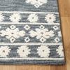 SAFAVIEH Area Rug 8×10 – Aspen Collection – Large – Rust & Ivory, Handmade Wool, Moroccan Boho Tribal Design, Ideal for Living Room, Bedroom, Office, Dining Space (APN550P)(Dark Grey/Ivory)