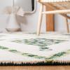 SAFAVIEH Aspen Collection Accent Rug – 4′ x 6′, Green & Ivory, Handmade Moroccan Boho Tribal Wool, Ideal for High Traffic Areas in Entryway, Living Room, Bedroom (APN702Y)(Green/Ivory)
