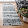 SAFAVIEH Area Rug 8×10 – Classic Vintage Collection – Large – Grey, Handmade, Moroccan Boho Design, Ideal for Living Room, Bedroom, Office, Dining Space (CLV717F)(Black)