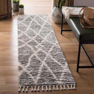 SAFAVIEH Area Rug 8×10 – Berber Fringe Shag Collection – Large – Creme & Black, Moroccan Design, Non-Shedding & Easy Cleaning, Plush Thick Pile, Ideal for Living Room, Bedroom, Dining Space (BFG628B)(Grey/Cream)