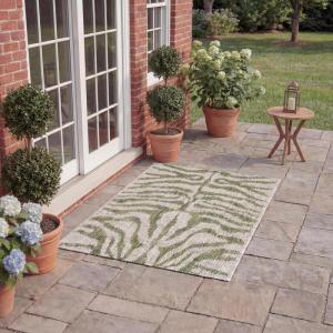 SAFAVIEH Courtyard Collection 8′ x 10′ Grey/Black CY8444 Indoor/ Outdoor Waterproof Easy Cleaning Patio Backyard Mudroom Area Rug(Grey/Green)