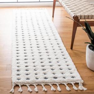 SAFAVIEH Moroccan Tassel Shag Collection Area Rug – 5’3″ x 7’6″, Ivory & Grey, Boho Design, Non-Shedding & Easy Care, 2-inch Thick Ideal for High Traffic Areas in Living Room, Bedroom (MTS690A)(Ivory/Grey)