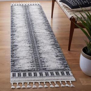 SAFAVIEH Moroccan Tassel Shag Collection Area Rug – 5’5″ x 7’7″, Ivory & Beige, Boho Design, Non-Shedding & Easy Care, 0.75-inch Thick Ideal for High Traffic Areas in Living Room, Bedroom (MTS483B)(Ivory/Black)