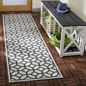 SAFAVIEH Washable Rug Outdoor Beach House Collection – 8′ x 10′, Beige & Cream, Non-Shedding & Easy to Clean, Ideal for Patio, Backyard, Mudroom (BHS127D)(Light Grey/Charcoal)