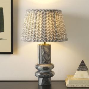 SAFAVIEH Lighting Collection – Emina Grey Marble Table Lamp, 22″ Modern Accent Light with Fabric Shade, E26 Bulb Compatible (TBL2018A)(Grey Marble)