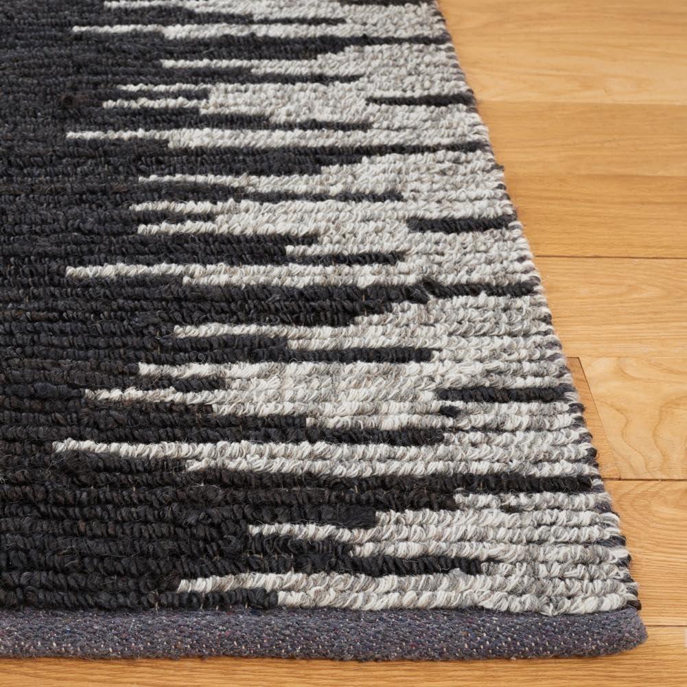 image:imageSAFAVIEH Area Rug 8x10 Natural Fiber Collection Large Grey amp Black Handmade Wool amp Jute Farmhouse Style Ideal for Living Room Bedroom Dining Space NF953FBlackBeige