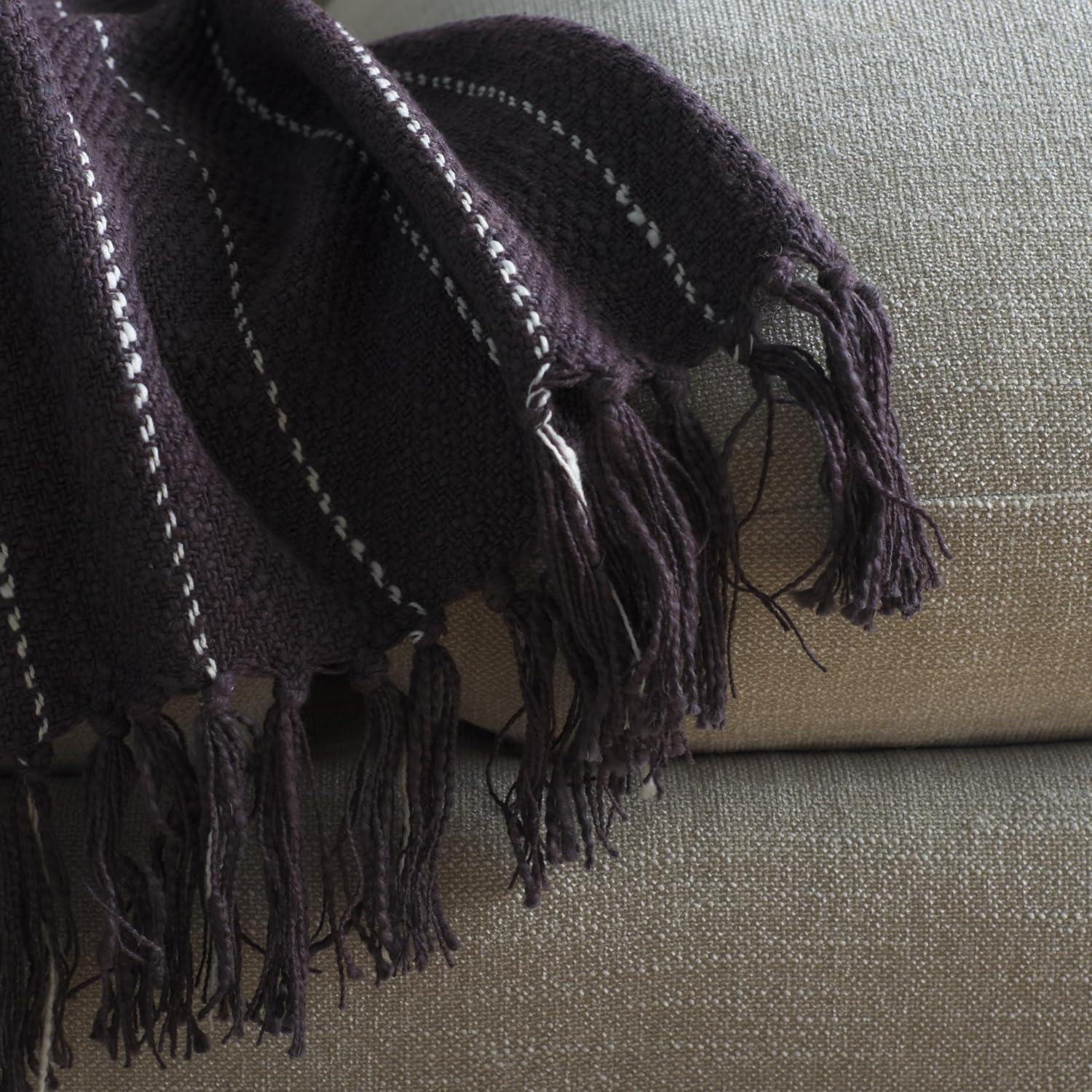 image:imageSAFAVIEH Home Collection Sloane GreyWhite 50 x 70 Cotton Throw Blanket