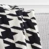 SAFAVIEH Home Collection Cantil Houndstooth Black/Ivory Cotton 50 x 60 Decorative Accent Throw Blanket