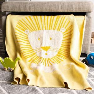 SAFAVIEH Baby Collection Dandy Lion Orange and Natural 32″ x 40″ Cotton Throw Blanket, 34″x41″(Yellow)