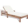 SAFAVIEH Outdoor Couture Collection Donnamaria Natural Solid Wood/White Cushion Wicker Chaise Lounge Chair (CPT1027A)(Natural/White)
