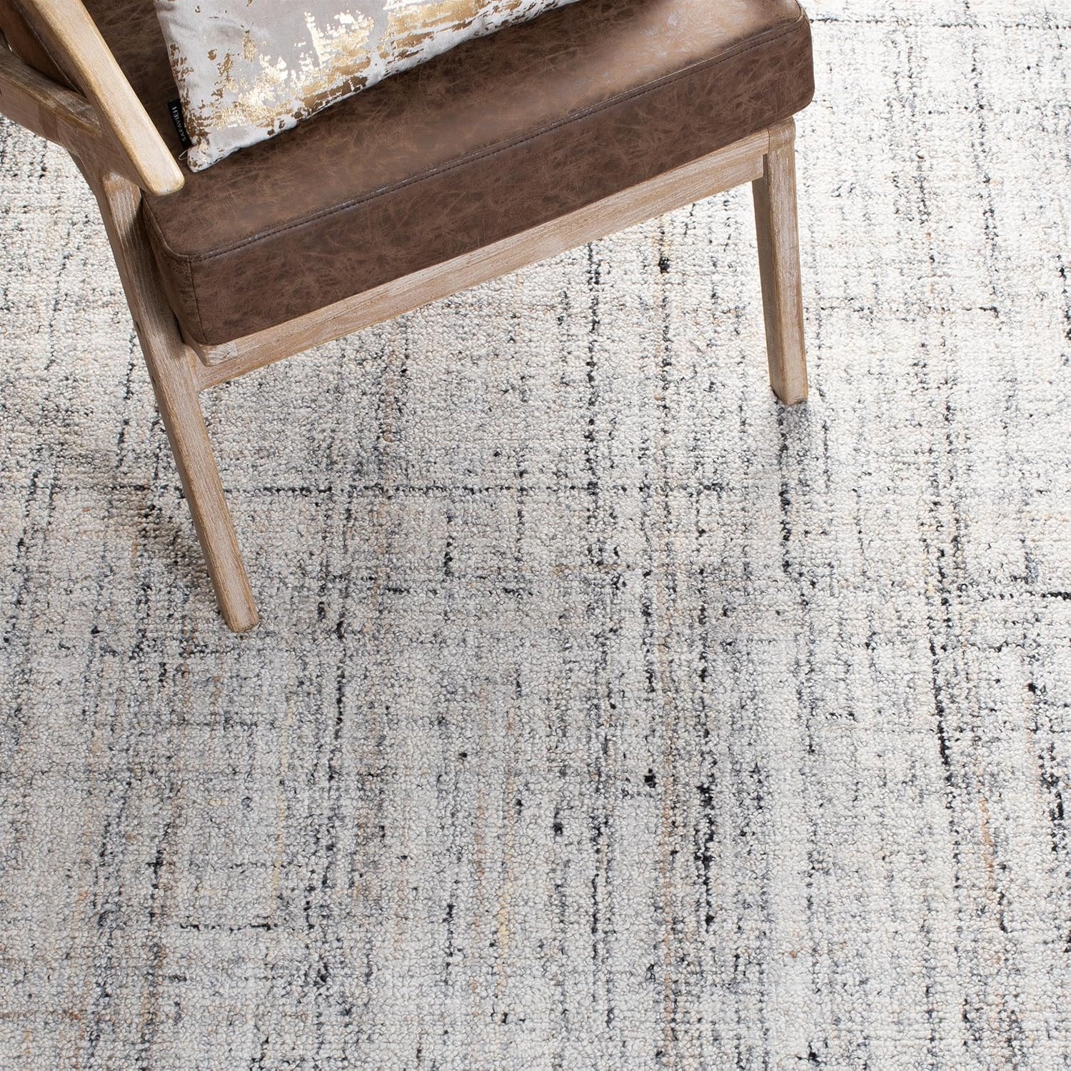 image:imageSAFAVIEH Abstract Collection Area Rug 8 Round Ivory amp Beige Handmade Wool amp Viscose Ideal for High Traffic Areas in Living Room Bedroom ABT141DCamelBlack