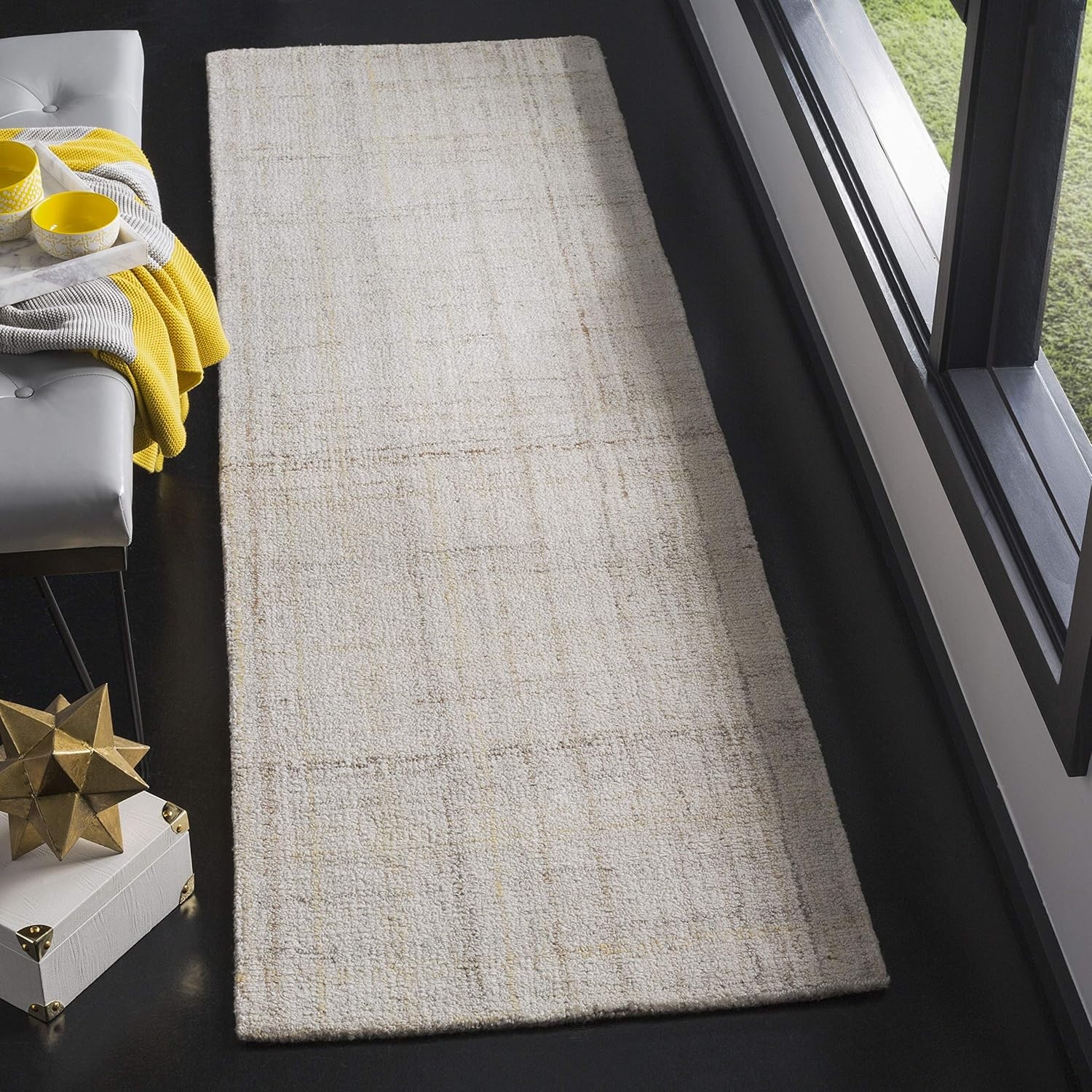 image:imageSAFAVIEH Abstract Collection Area Rug 8 Round Ivory amp Beige Handmade Wool amp Viscose Ideal for High Traffic Areas in Living Room Bedroom ABT141DIvoryBeige