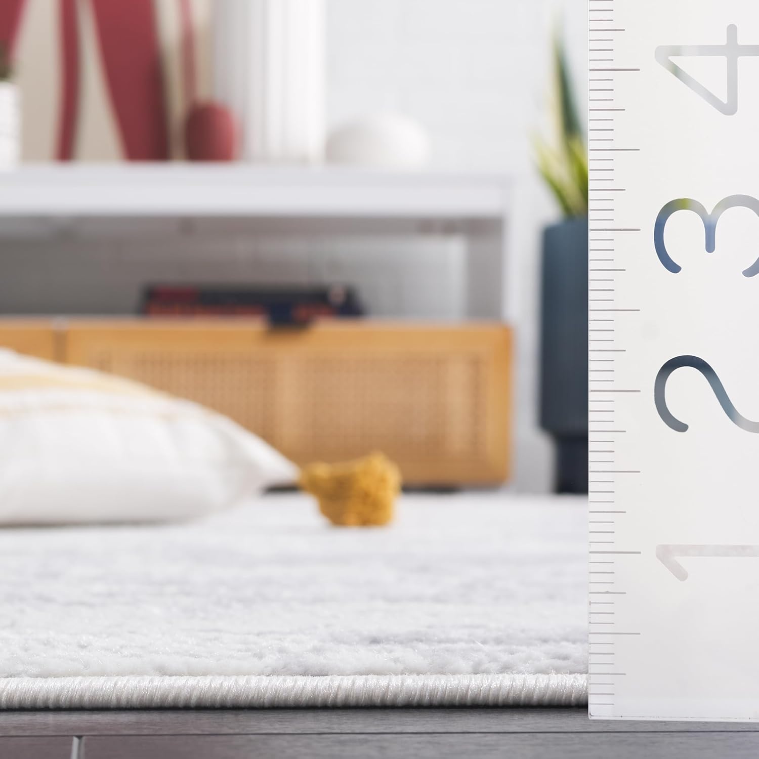 image:imageSAFAVIEH Amelia Collection Area Rug 8 x 10 Ivory amp Blue Modern Abstract Design NonShedding amp Easy Care Ideal for High Traffic Areas in Living Room Bedroom ALA700AIvoryLight Grey