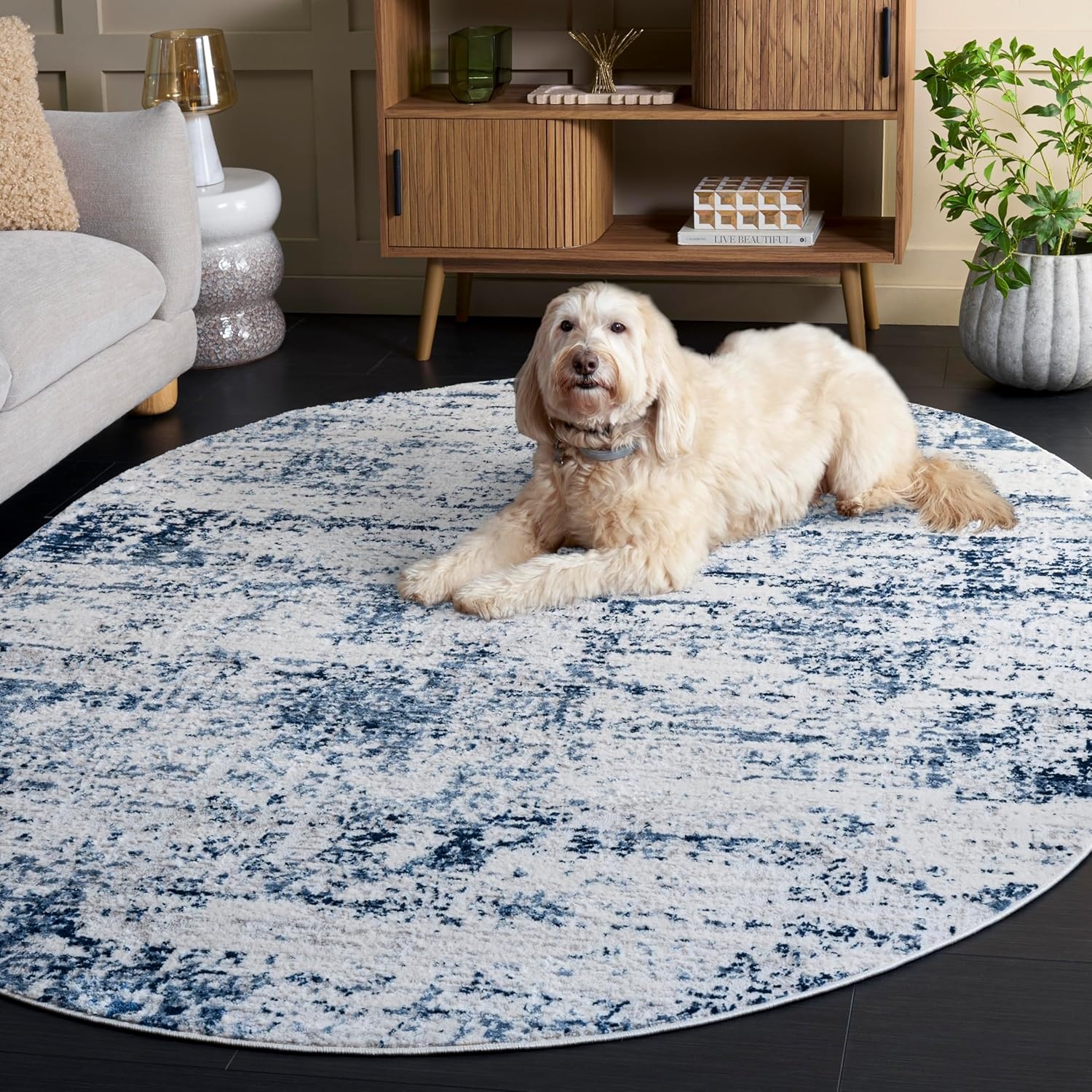 image:imageSAFAVIEH Amelia Collection Area Rug 8 x 10 Ivory amp Blue Modern Abstract Design NonShedding amp Easy Care Ideal for High Traffic Areas in Living Room Bedroom ALA700AIvoryNavy