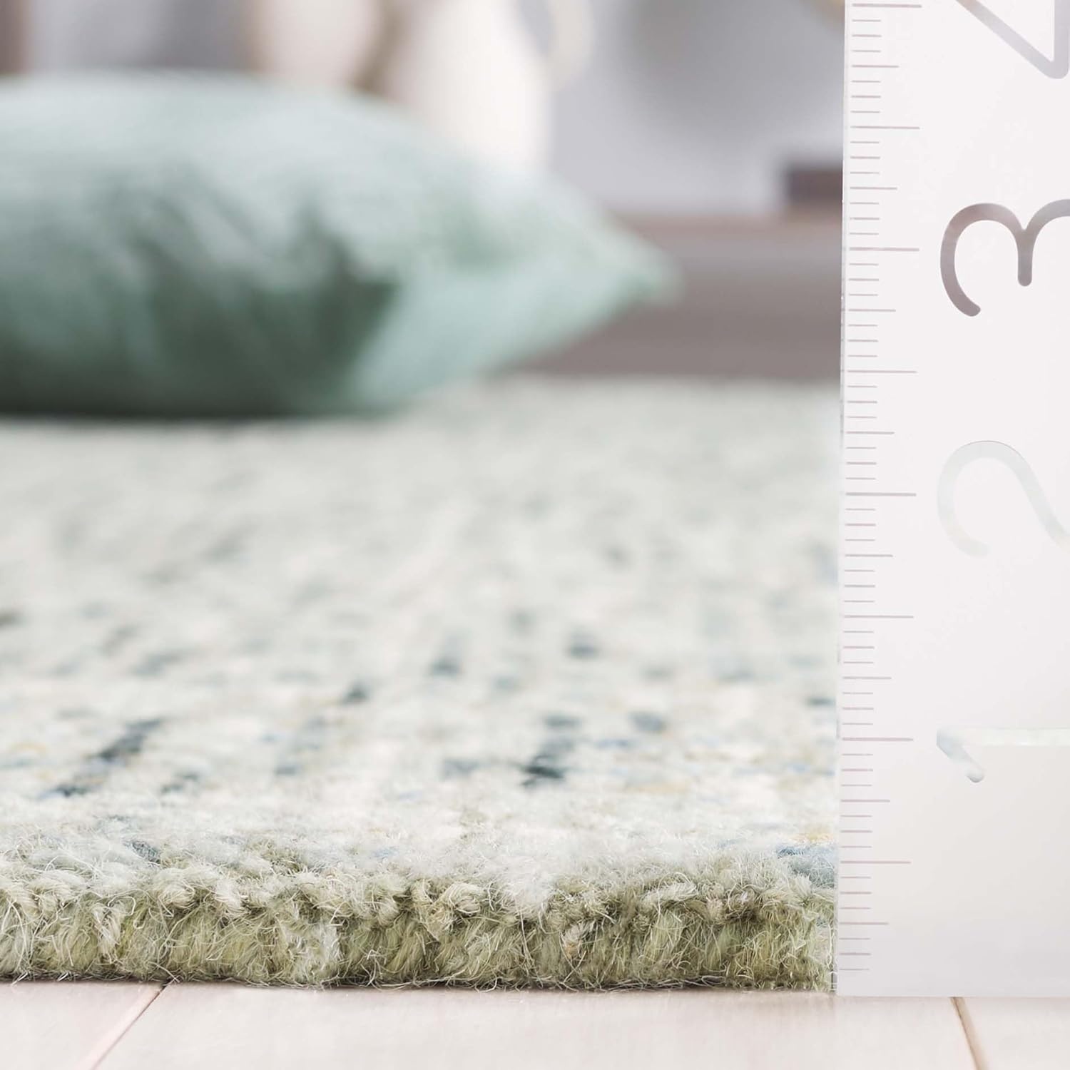 image:imageSAFAVIEH Area Rug 8x10 Abstract Collection Large Light Grey amp Ivory Handmade Wool Ideal for Living Room Bedroom Office Dining Space ABT468FGreenIvory