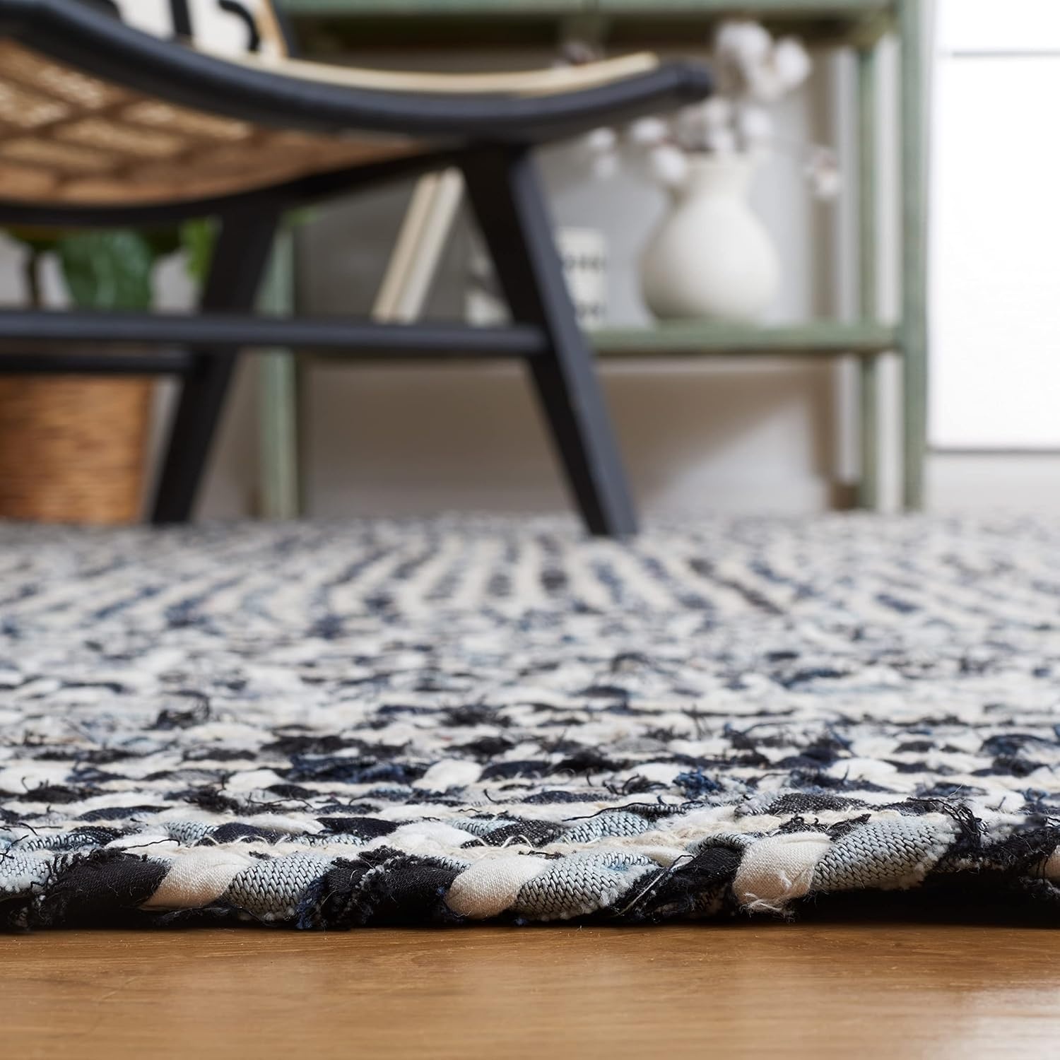image:imageSAFAVIEH Area Rug 8x10 Braided Collection Large Blue amp Ivory Handmade Cotton Ideal for Living Room Bedroom Office Dining Space BRD260MBlackNavy