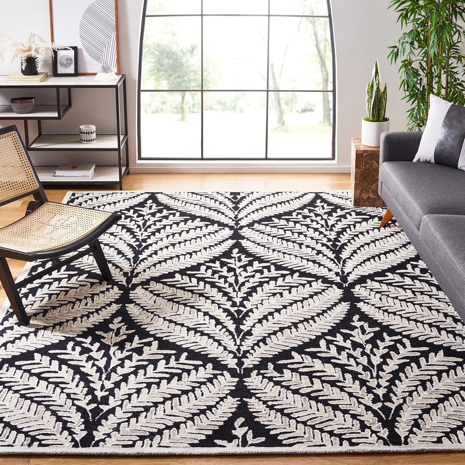 image:imageSAFAVIEH Area Rug 8x10 Capri Collection Large Ivory amp Blue Handmade Wool Ideal for Living Room Bedroom Office Dining Space CPR208ABlackIvory