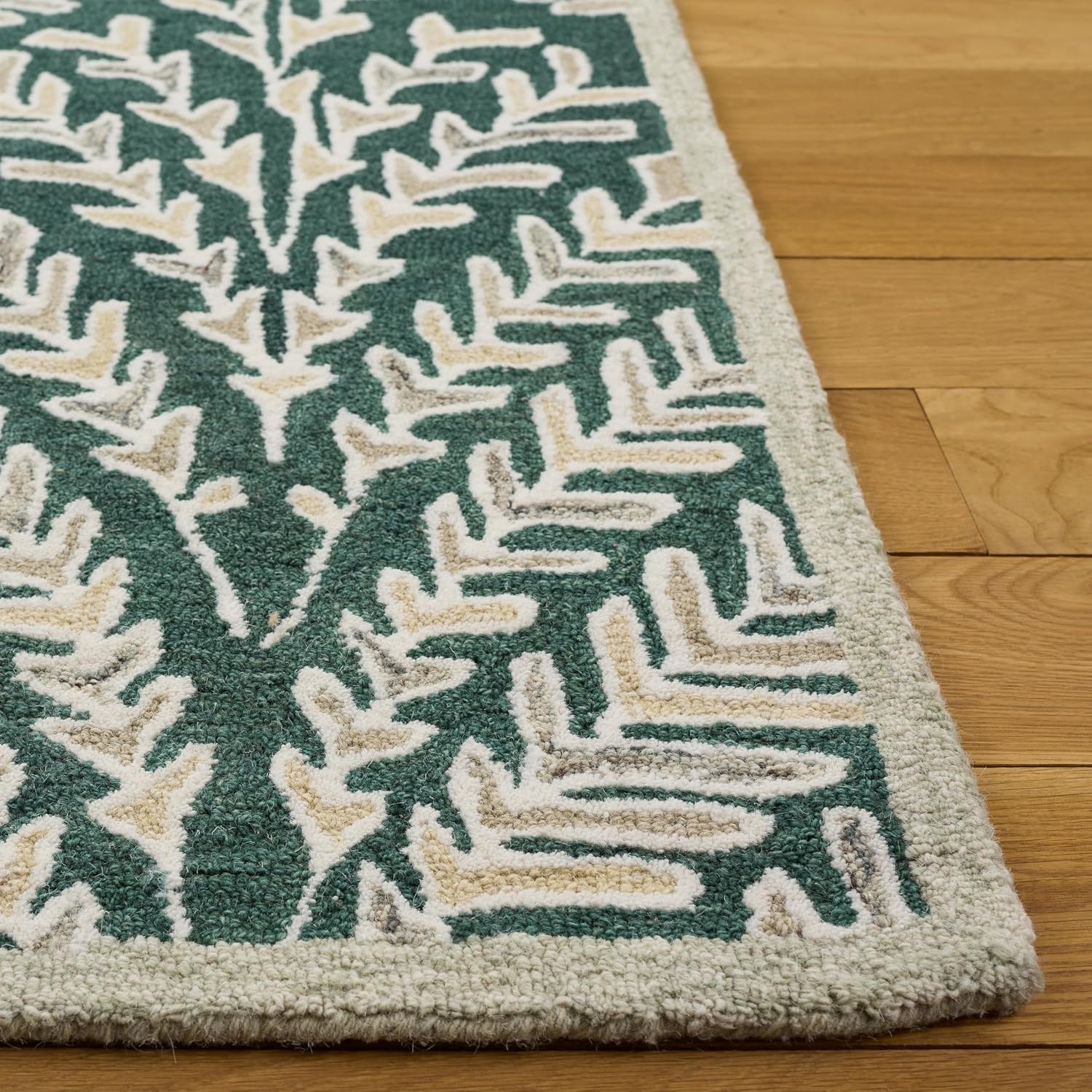 image:imageSAFAVIEH Area Rug 8x10 Capri Collection Large Ivory amp Blue Handmade Wool Ideal for Living Room Bedroom Office Dining Space CPR208ADark GreenIvory