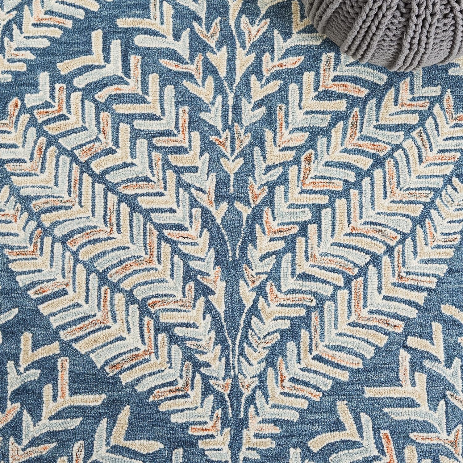image:imageSAFAVIEH Area Rug 8x10 Capri Collection Large Ivory amp Blue Handmade Wool Ideal for Living Room Bedroom Office Dining Space CPR208AGreyIvory