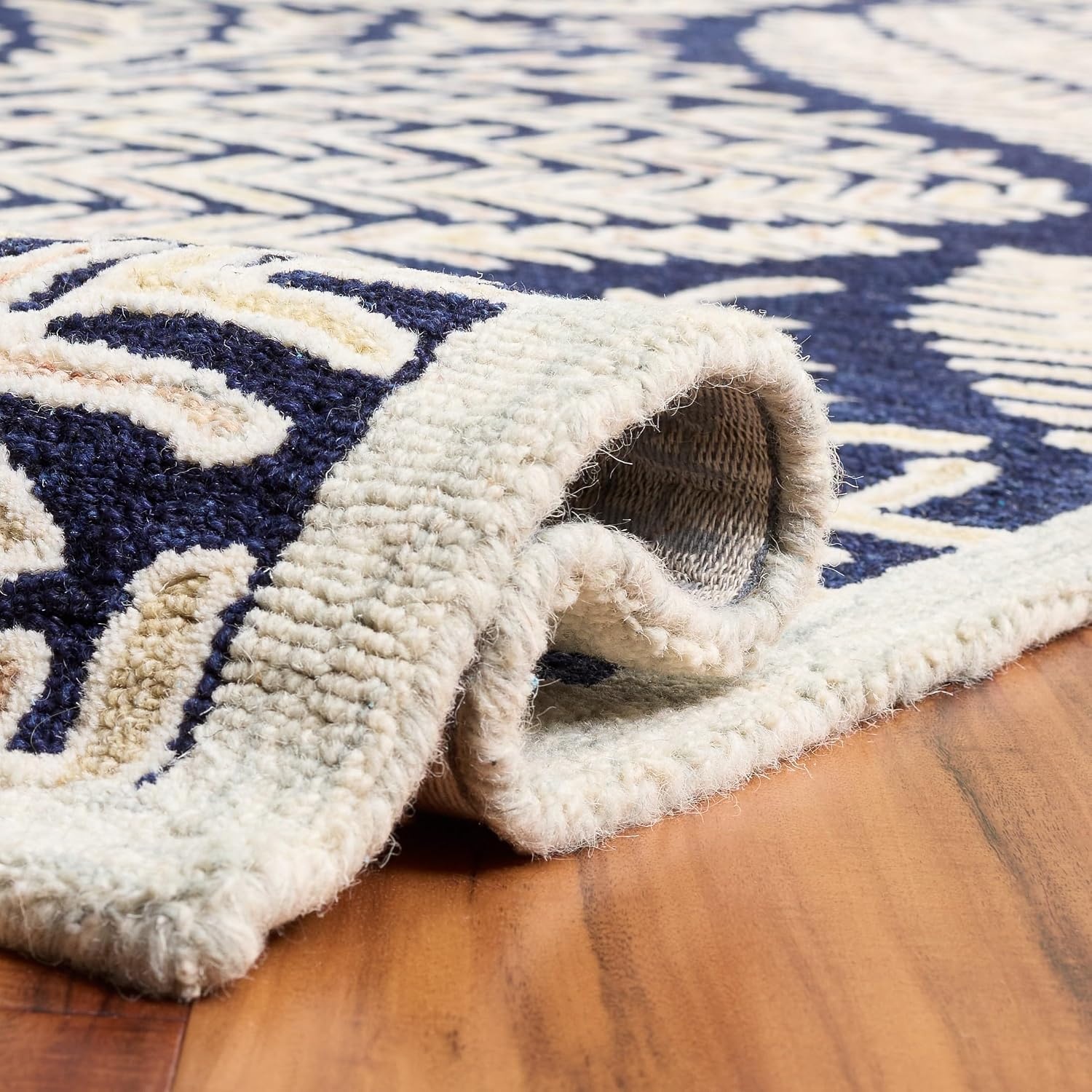 image:imageSAFAVIEH Area Rug 8x10 Capri Collection Large Ivory amp Blue Handmade Wool Ideal for Living Room Bedroom Office Dining Space CPR208ANavyIvory