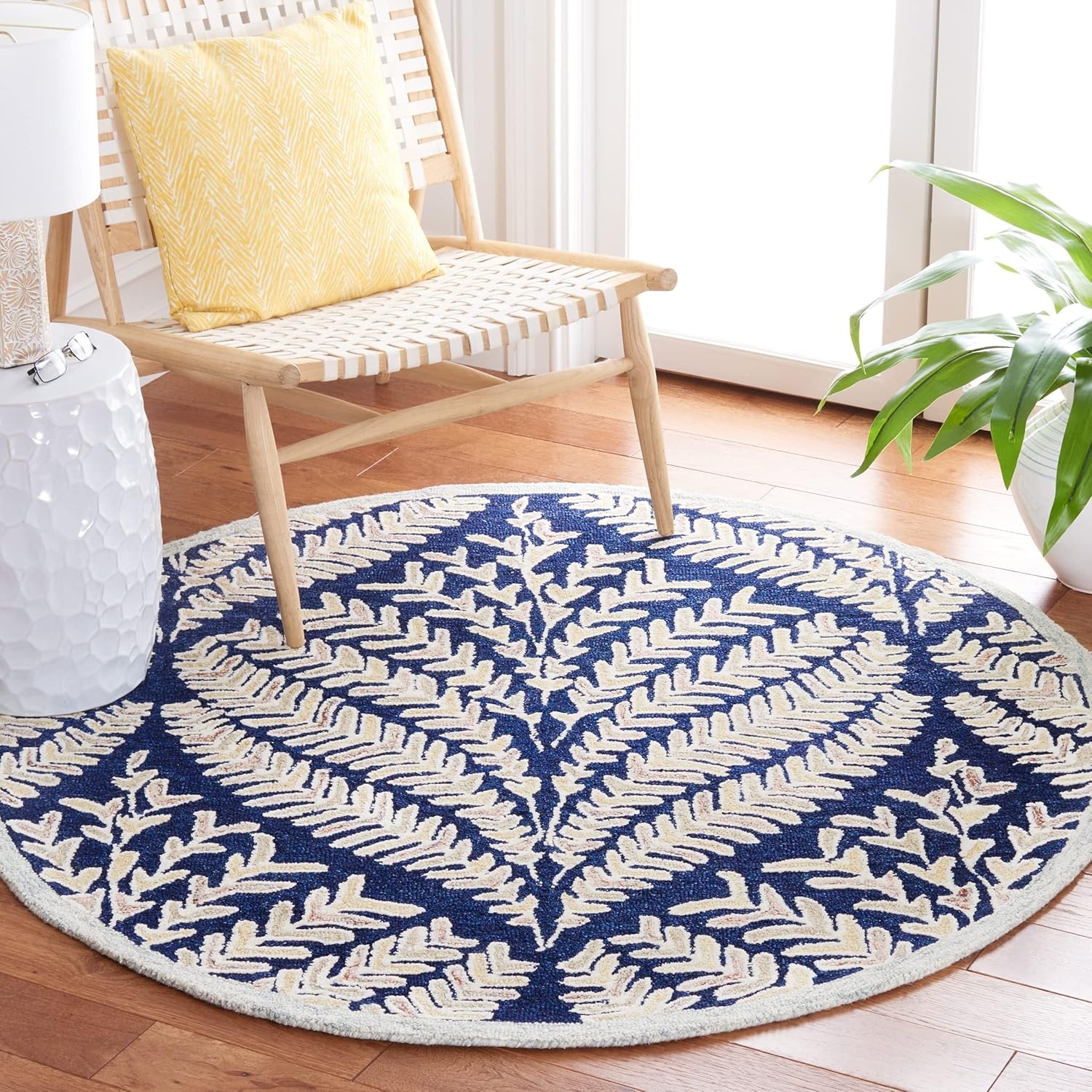 image:imageSAFAVIEH Area Rug 8x10 Capri Collection Large Ivory amp Blue Handmade Wool Ideal for Living Room Bedroom Office Dining Space CPR208ANavyIvory