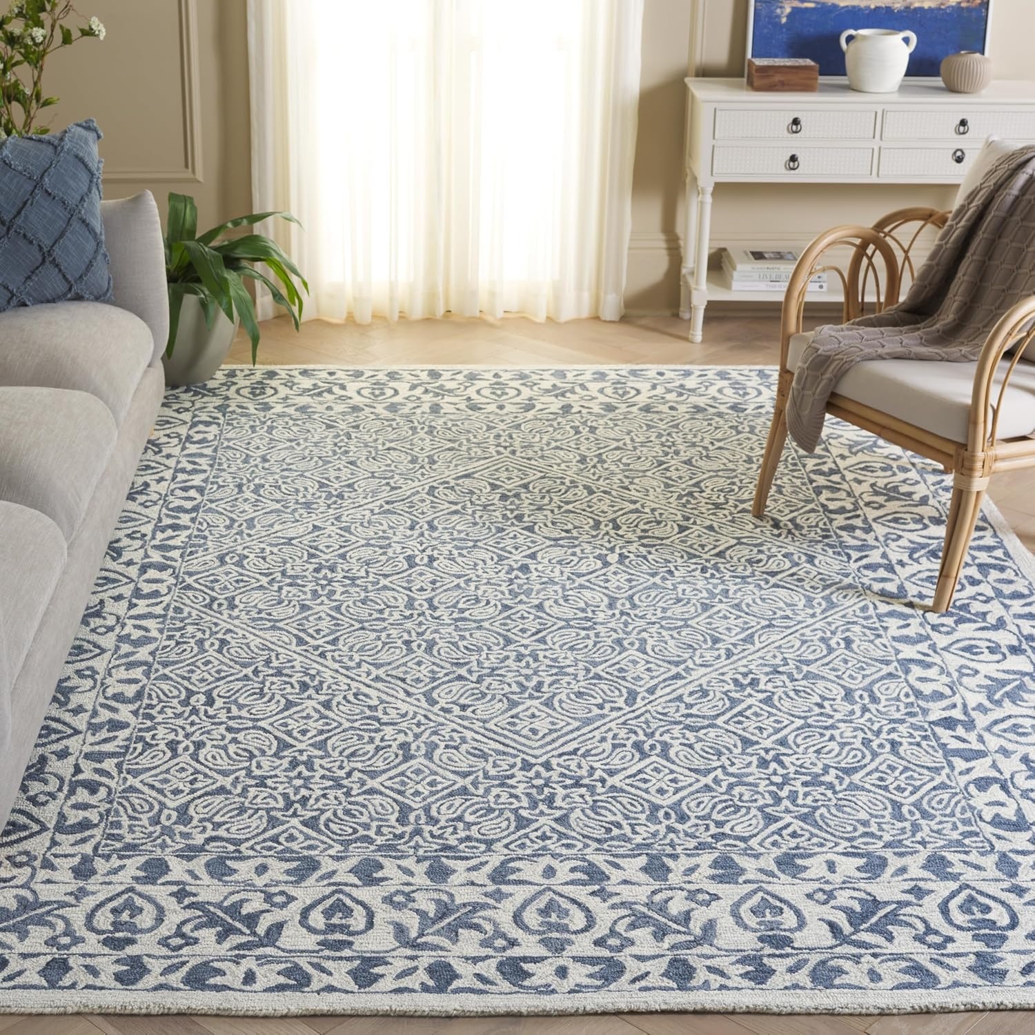image:imageSAFAVIEH Area Rug 8x10 Dip Dye Collection Large Navy Blue Handmade Wool Ideal for Living Room Bedroom Office Dining Space DDY151NBlueIvory