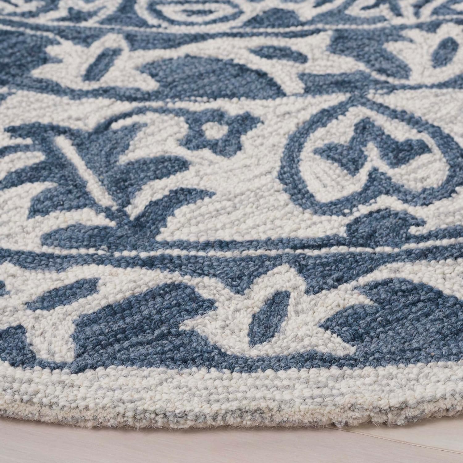 image:imageSAFAVIEH Area Rug 8x10 Dip Dye Collection Large Navy Blue Handmade Wool Ideal for Living Room Bedroom Office Dining Space DDY151NBlueIvory