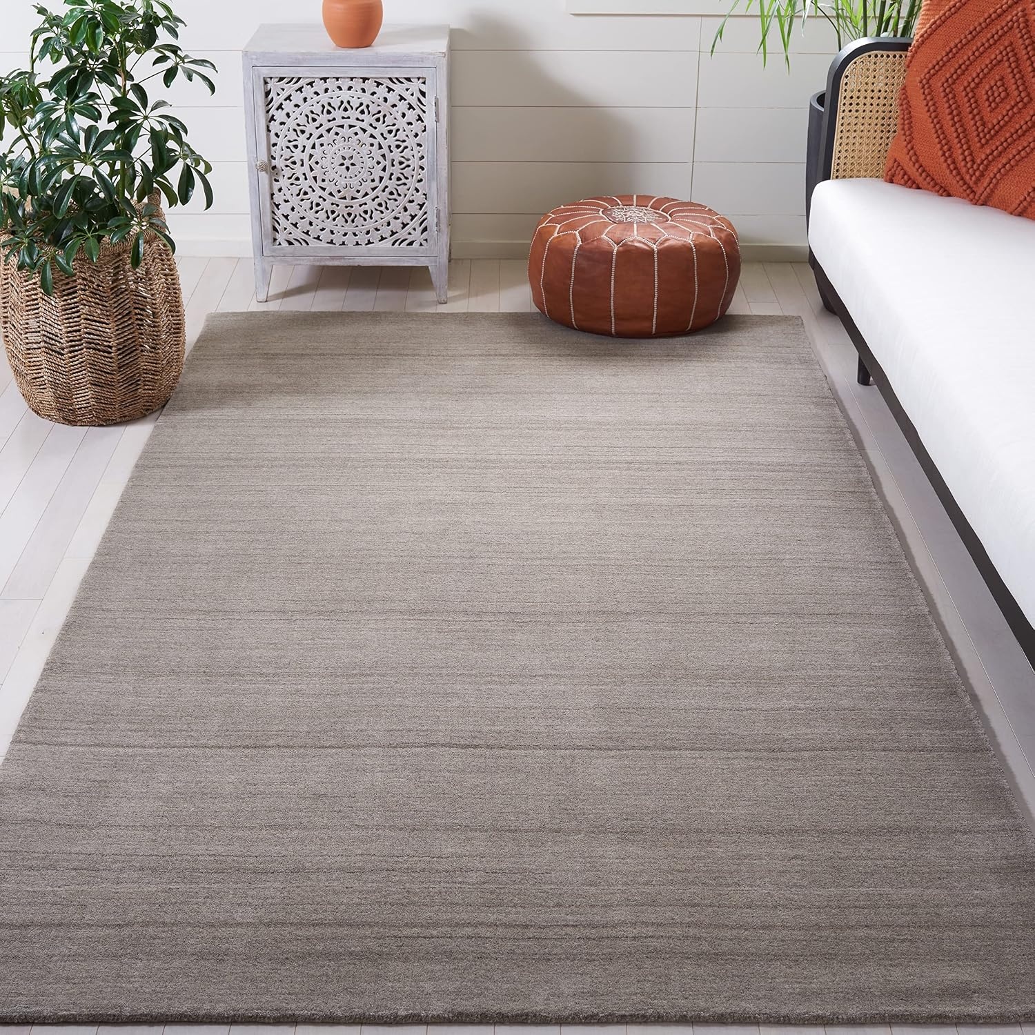 image:imageSAFAVIEH Area Rug 8x10 Himalaya Collection Large Stone Handmade Wool Ideal for Living Room Bedroom Office Dining Space HIM820APewter