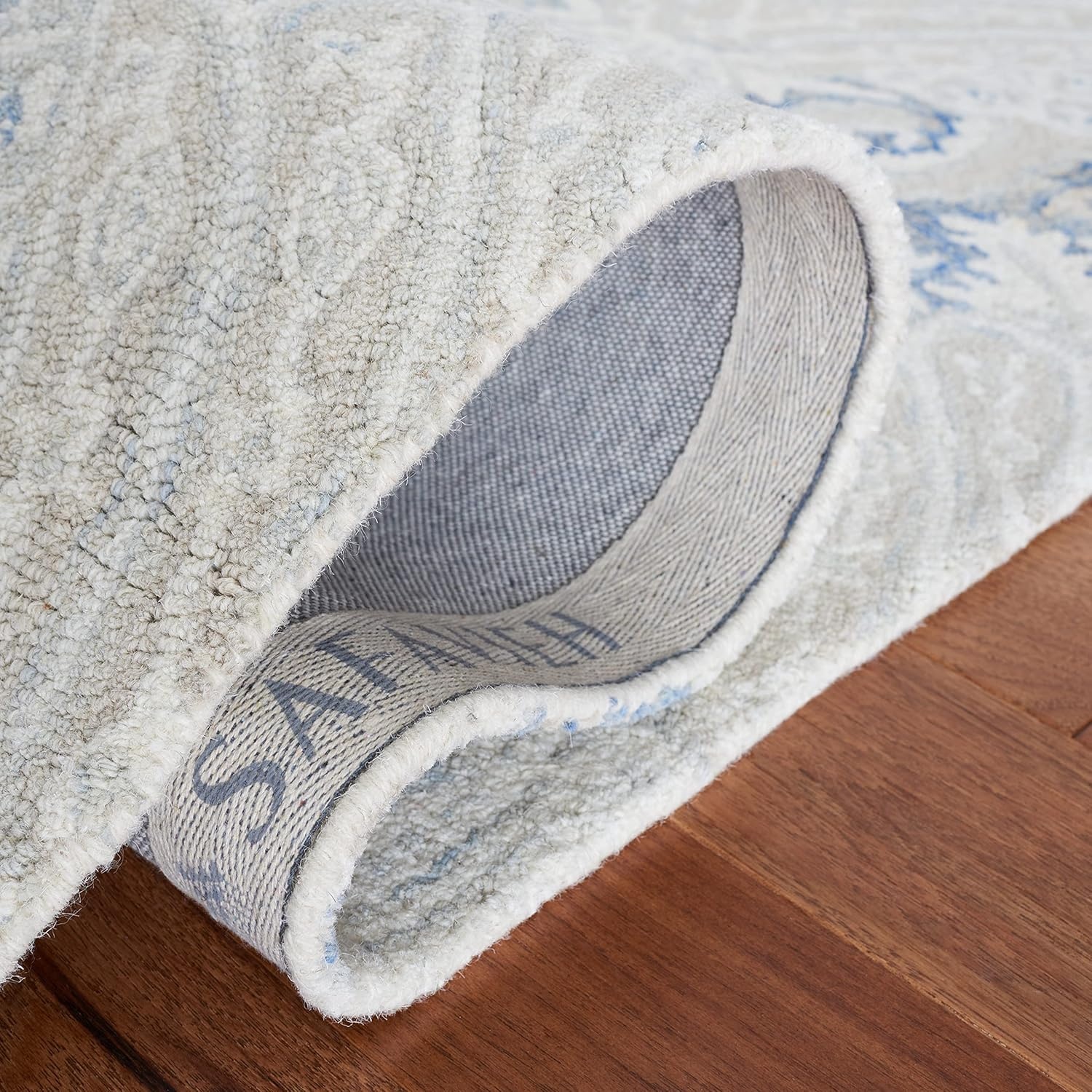 image:imageSAFAVIEH Area Rug 8x10 MicroLoop Collection Large Beige Handmade Wool Ideal for Living Room Bedroom Office Dining Space MLP539BBlueIvory