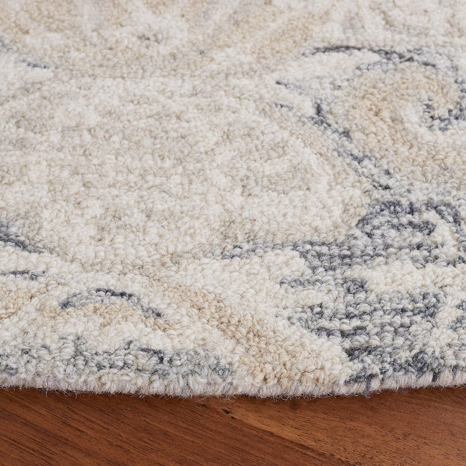 image:imageSAFAVIEH Area Rug 8x10 MicroLoop Collection Large Beige Handmade Wool Ideal for Living Room Bedroom Office Dining Space MLP539BCharcoalIvory