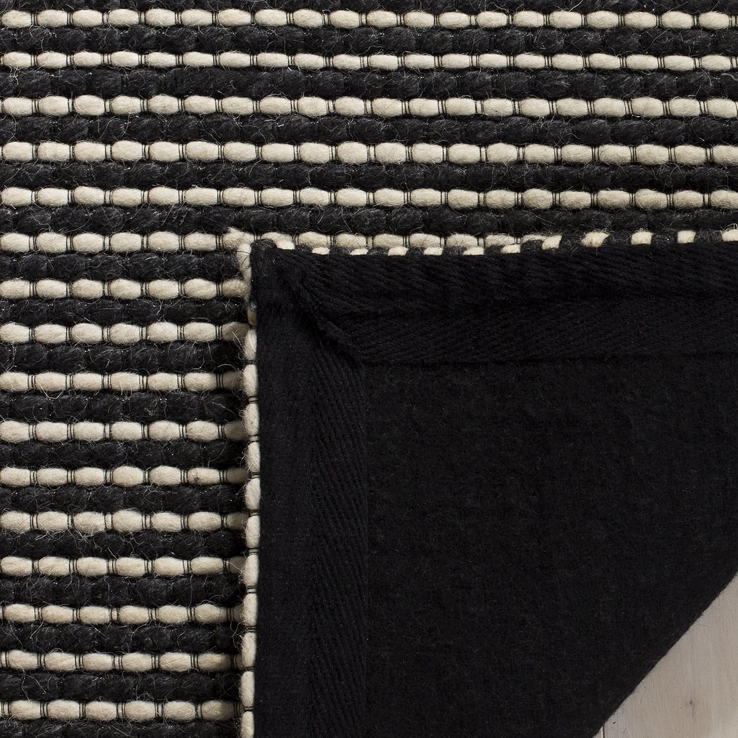 image:imageSAFAVIEH Area Rug 8x10 Natura Collection Large Ivory Handmade Wool Ideal for Living Room Bedroom Dining Space NAT801AIvoryBlack