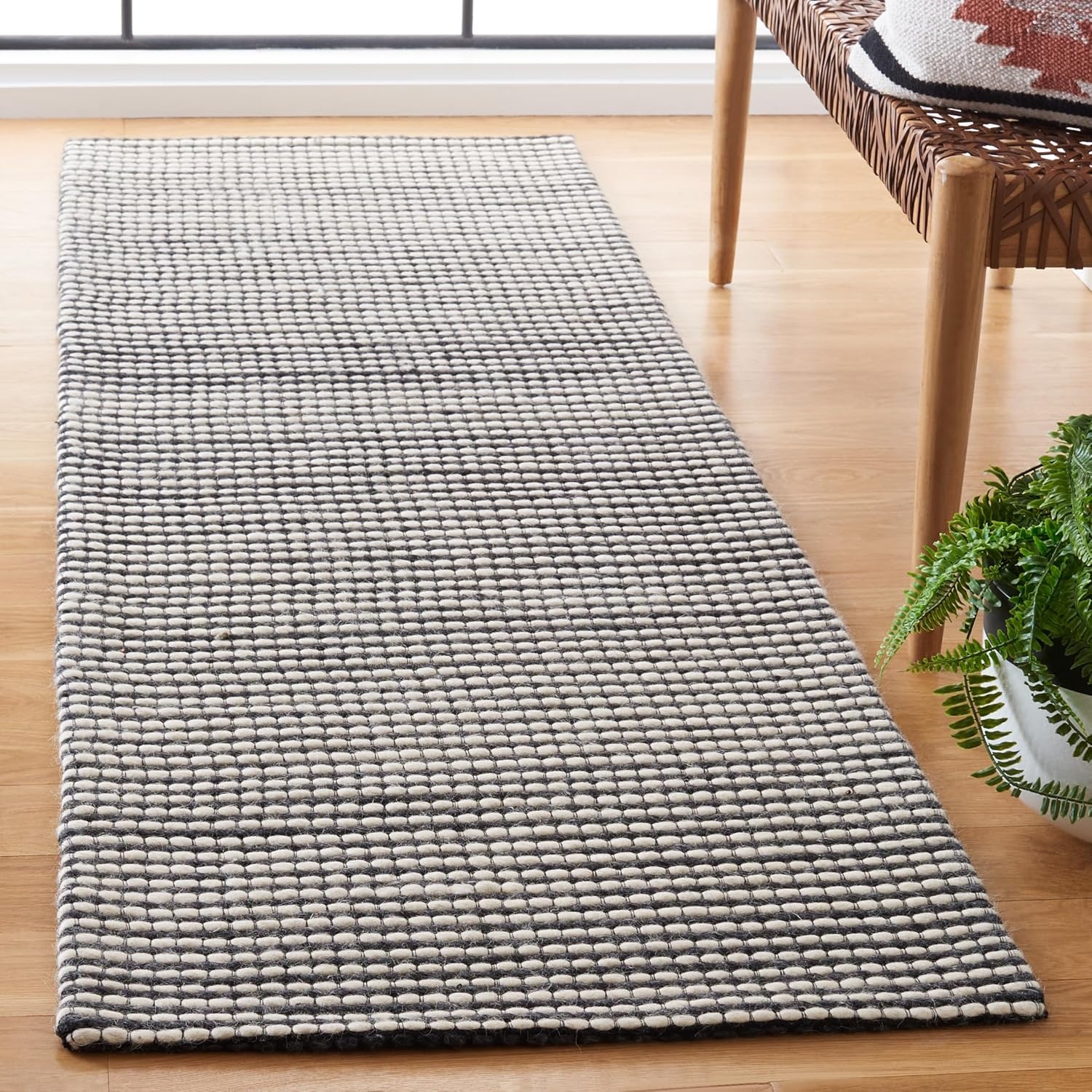 image:imageSAFAVIEH Area Rug 8x10 Natura Collection Large Ivory Handmade Wool Ideal for Living Room Bedroom Dining Space NAT801AIvoryBlack