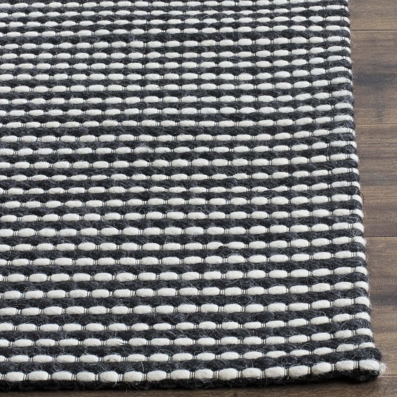 image:imageSAFAVIEH Area Rug 8x10 Natura Collection Large Ivory Handmade Wool Ideal for Living Room Bedroom Dining Space NAT801AIvoryBlack