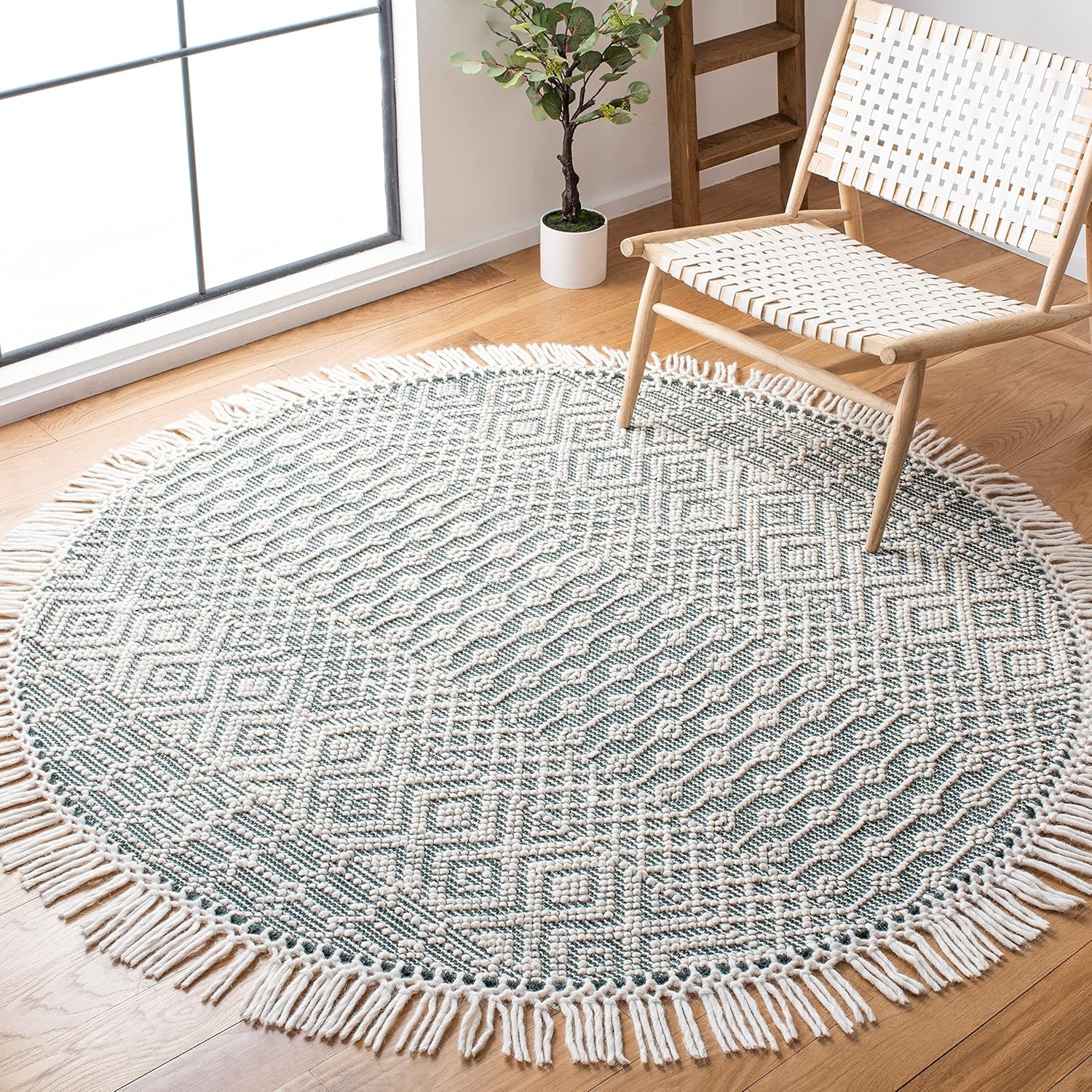 image:imageSAFAVIEH Area Rug 8x10 Natura Collection Large Ivory Handmade Wool Moroccan Boho Fringe Design Ideal for Living Room Bedroom Dining Space NAT852BGreen