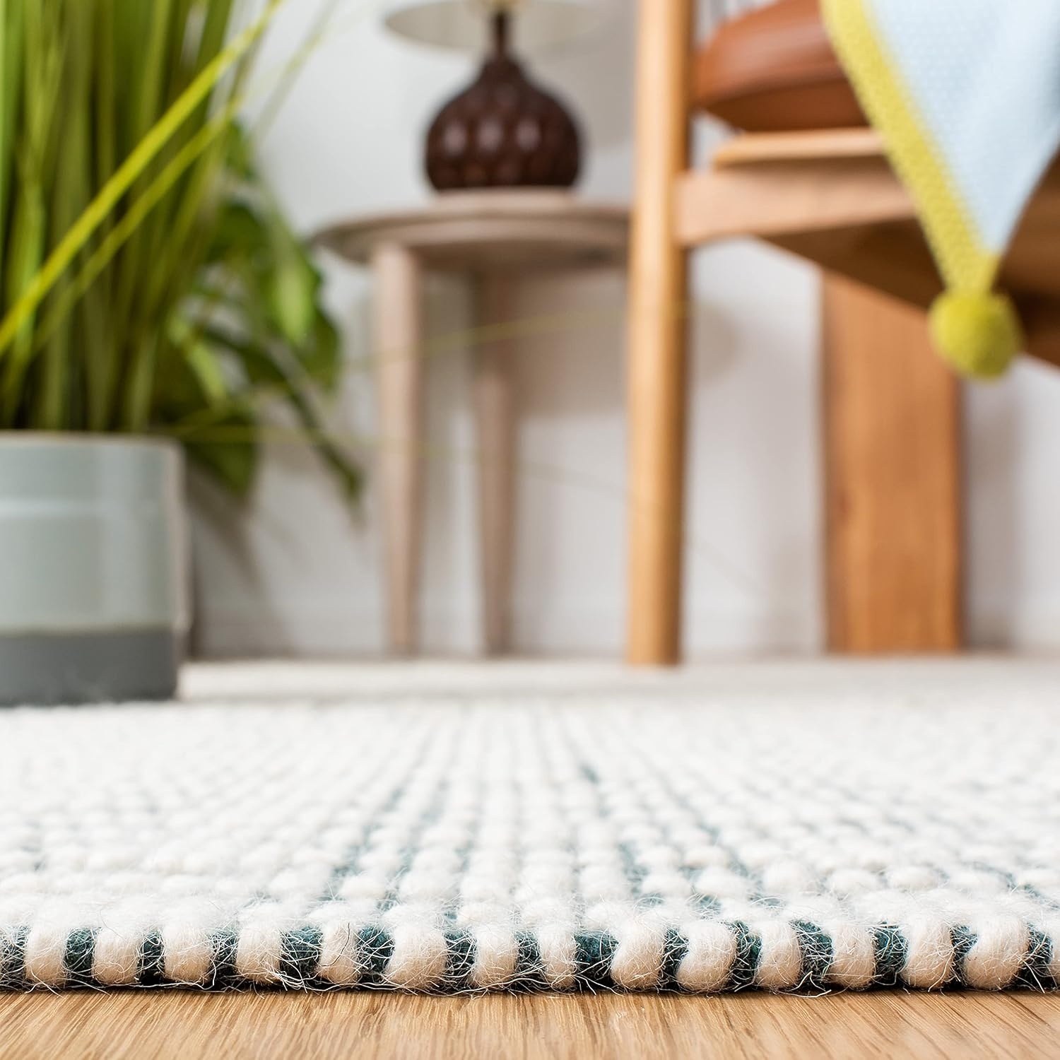 image:imageSAFAVIEH Area Rug 8x10 Natura Collection Large Ivory Handmade Wool Moroccan Boho Fringe Design Ideal for Living Room Bedroom Dining Space NAT852BGreen