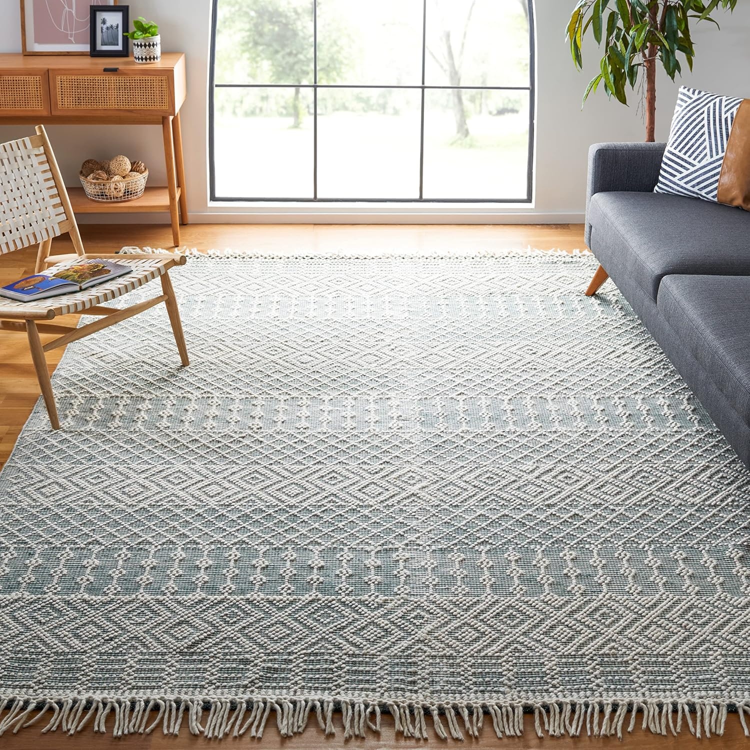 image:imageSAFAVIEH Area Rug 8x10 Natura Collection Large Ivory Handmade Wool Moroccan Boho Fringe Design Ideal for Living Room Bedroom Dining Space NAT852BGreen