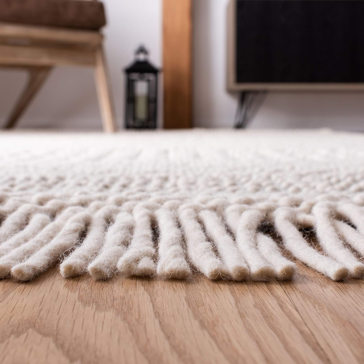 image:imageSAFAVIEH Area Rug 8x10 Natura Collection Large Ivory Handmade Wool Moroccan Boho Fringe Design Ideal for Living Room Bedroom Dining Space NAT852BIvoryGrey