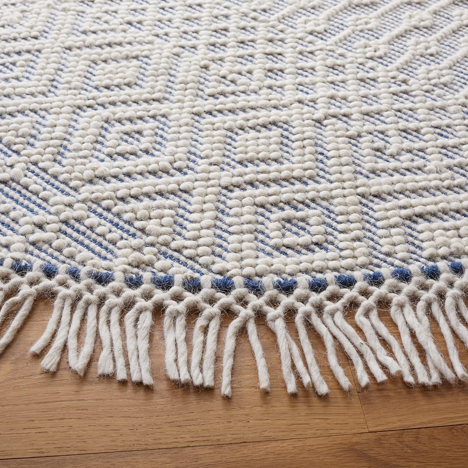 image:imageSAFAVIEH Area Rug 8x10 Natura Collection Large Ivory Handmade Wool Moroccan Boho Fringe Design Ideal for Living Room Bedroom Dining Space NAT852BIvoryBlue