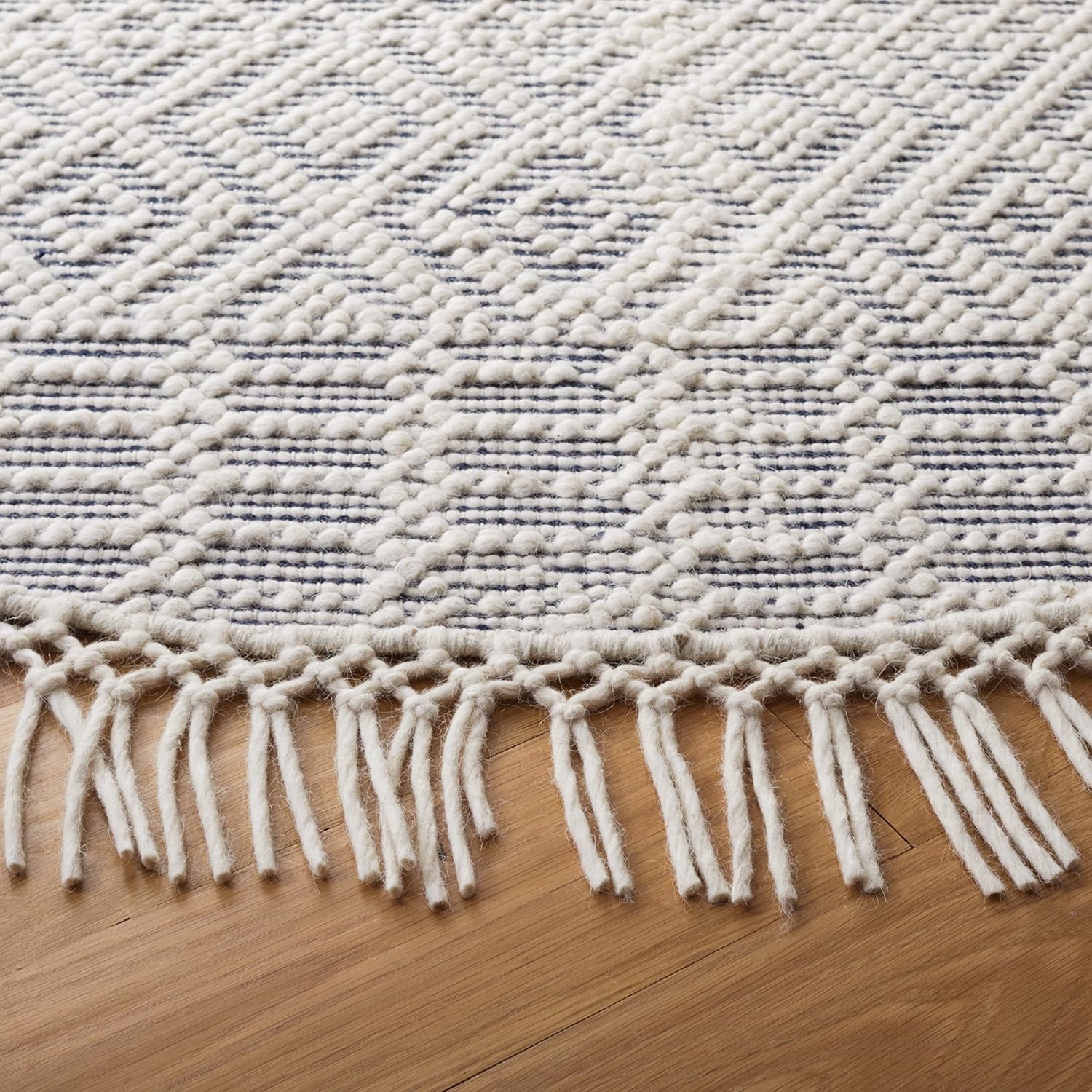 image:imageSAFAVIEH Area Rug 8x10 Natura Collection Large Ivory Handmade Wool Moroccan Boho Fringe Design Ideal for Living Room Bedroom Dining Space NAT852BIvoryNavy