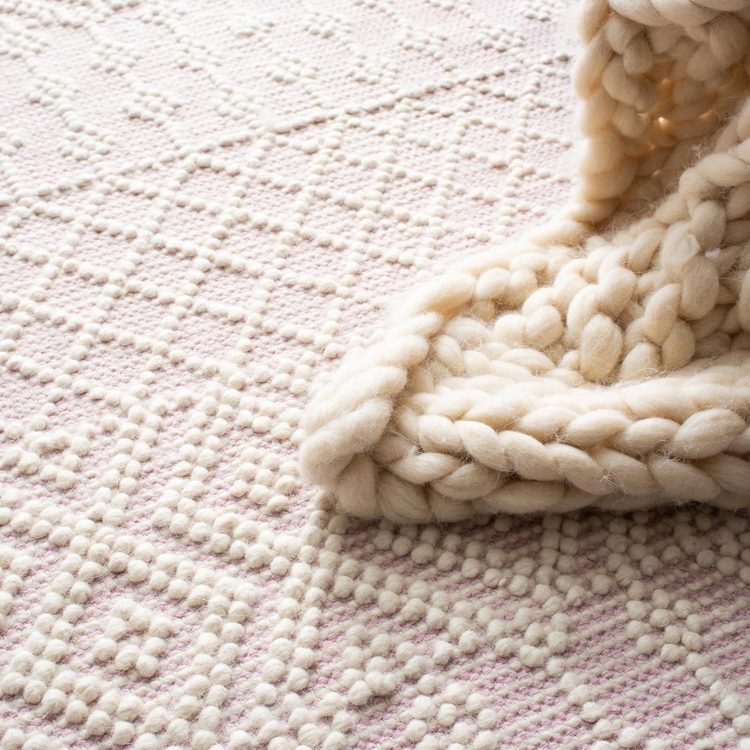 image:imageSAFAVIEH Area Rug 8x10 Natura Collection Large Ivory Handmade Wool Moroccan Boho Fringe Design Ideal for Living Room Bedroom Dining Space NAT852BIvoryPink