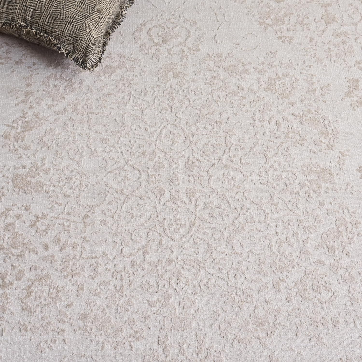 image:imageSAFAVIEH Area Rug 8x10 Reflection Collection Large Cream amp Ivory NonShedding amp Easy Cleaning Ideal for Living Room Bedroom Dining Space RFT664DCremeIvory
