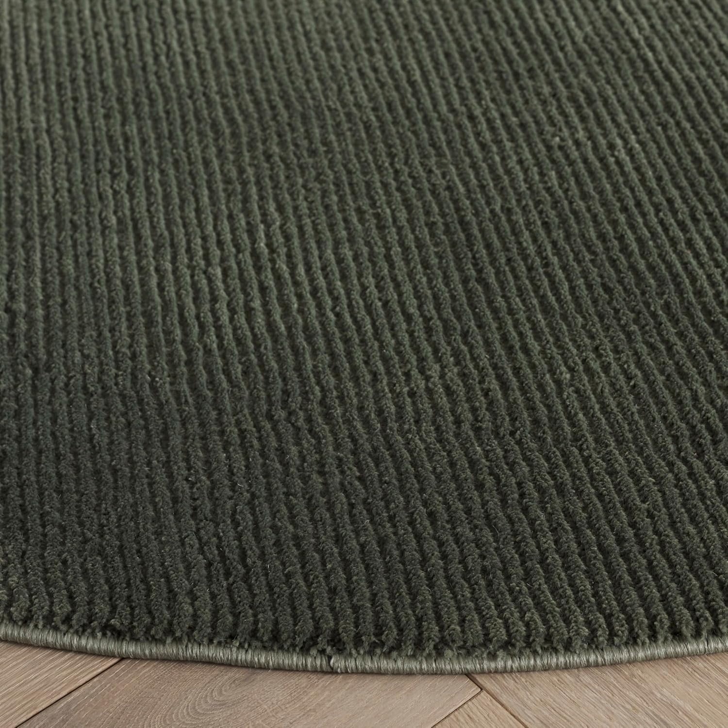 image:imageSAFAVIEH Area Rug 8x10 Revive Collection Large Green Solid Pattern NonShedding amp Easy Cleaning Ideal for Living Room Bedroom Office Dining Space REV102YGreen