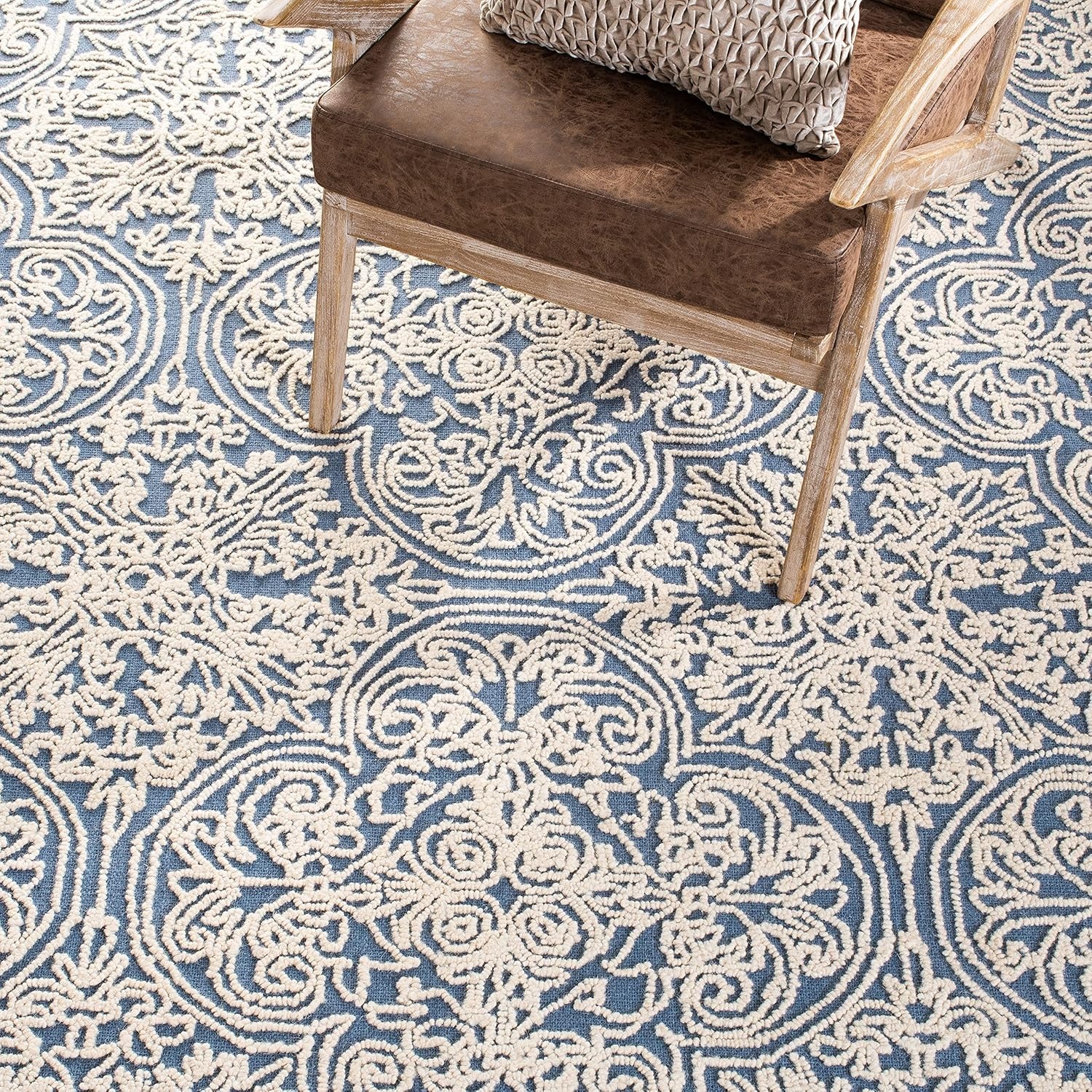 image:imageSAFAVIEH Area Rug 8x10 Trace Collection Large Ivory Handmade Wool Ideal for Living Room Bedroom Office Dining Space TRC101CBlueIvory