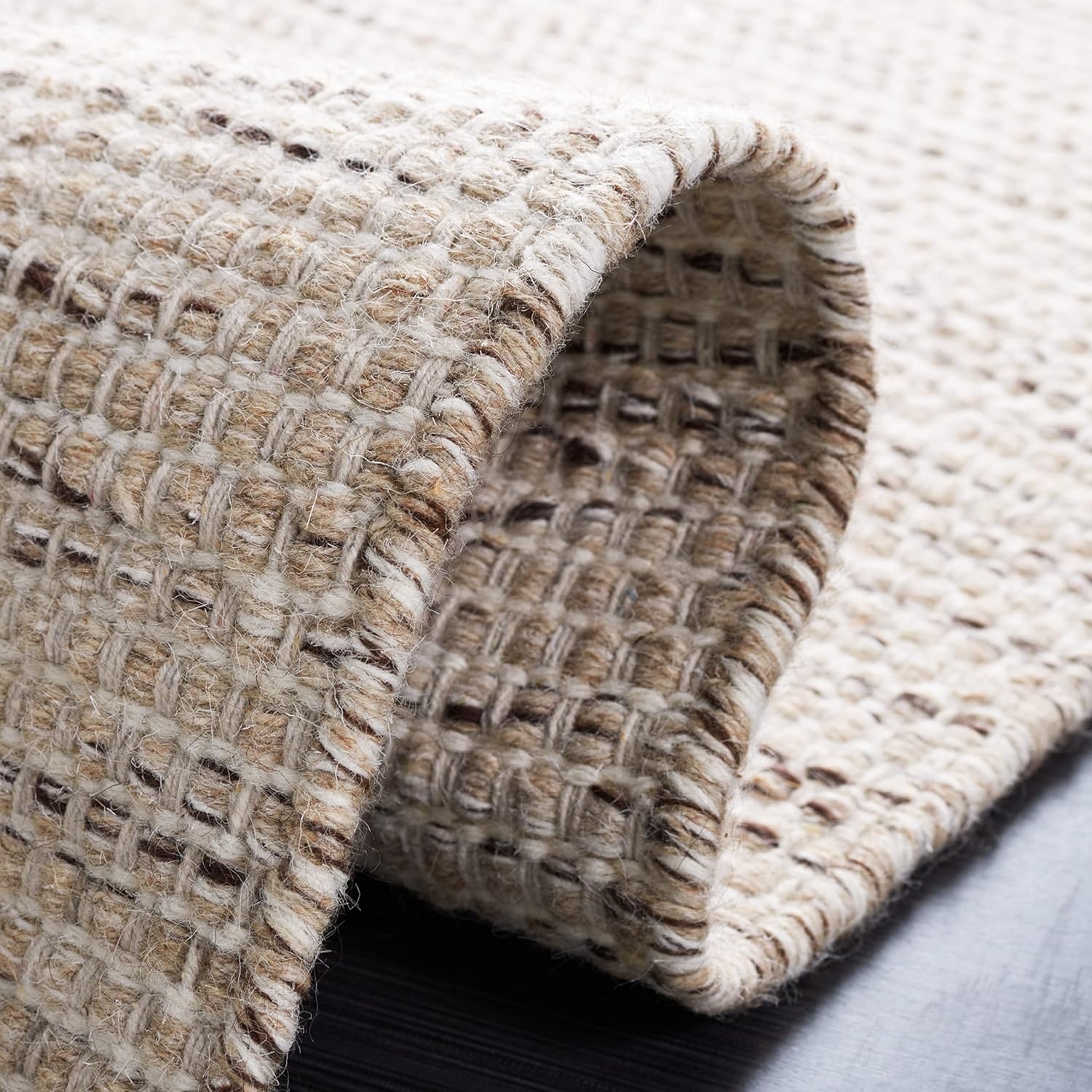 image:imageSAFAVIEH Area Rug 8x10 Vermont Collection Large Ivory Handmade Wool Ideal for Living Room Bedroom Office Dining Space VRM807ABeigeIvory
