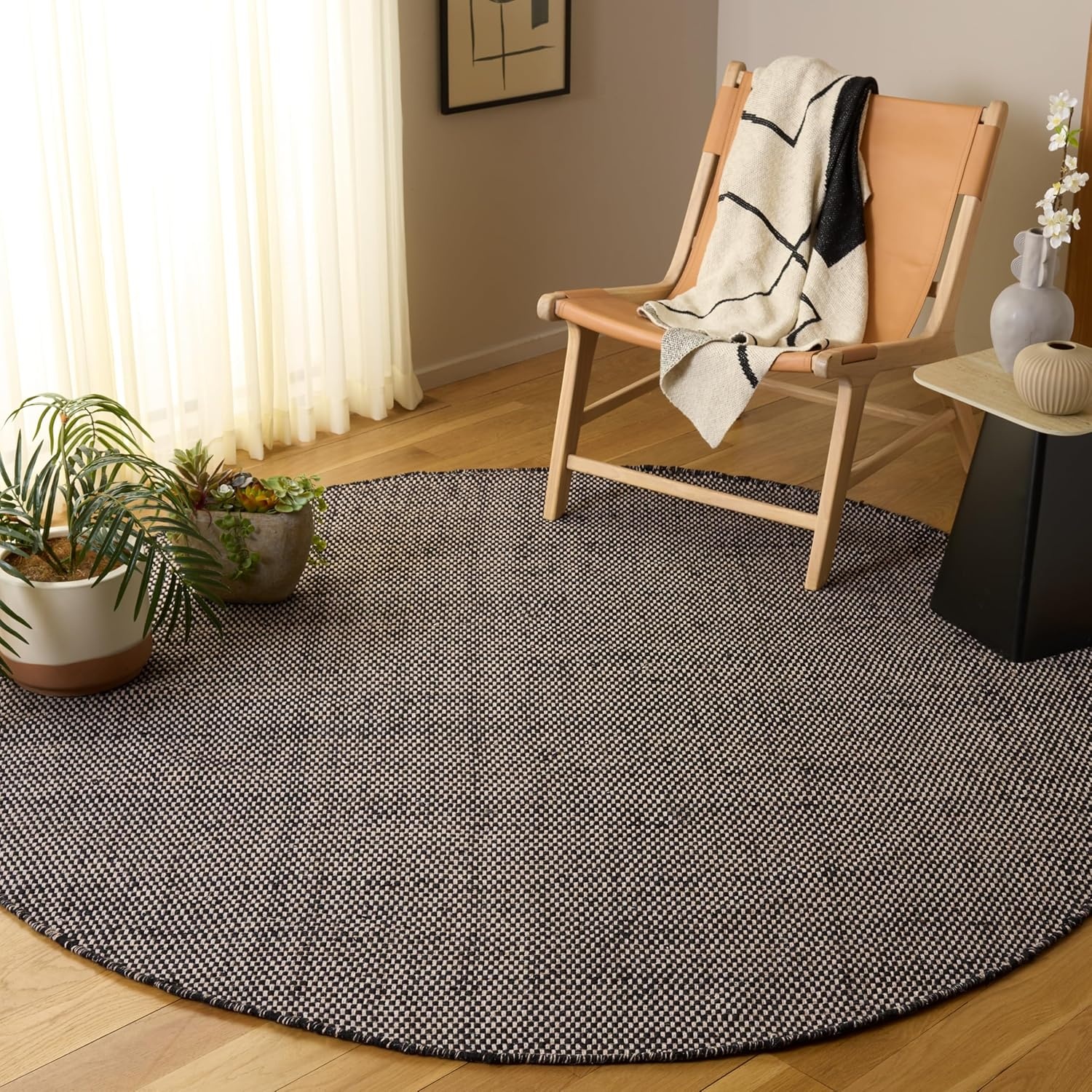 image:imageSAFAVIEH Area Rug 8x10 Vermont Collection Large Ivory Handmade Wool Ideal for Living Room Bedroom Office Dining Space VRM807ABlack