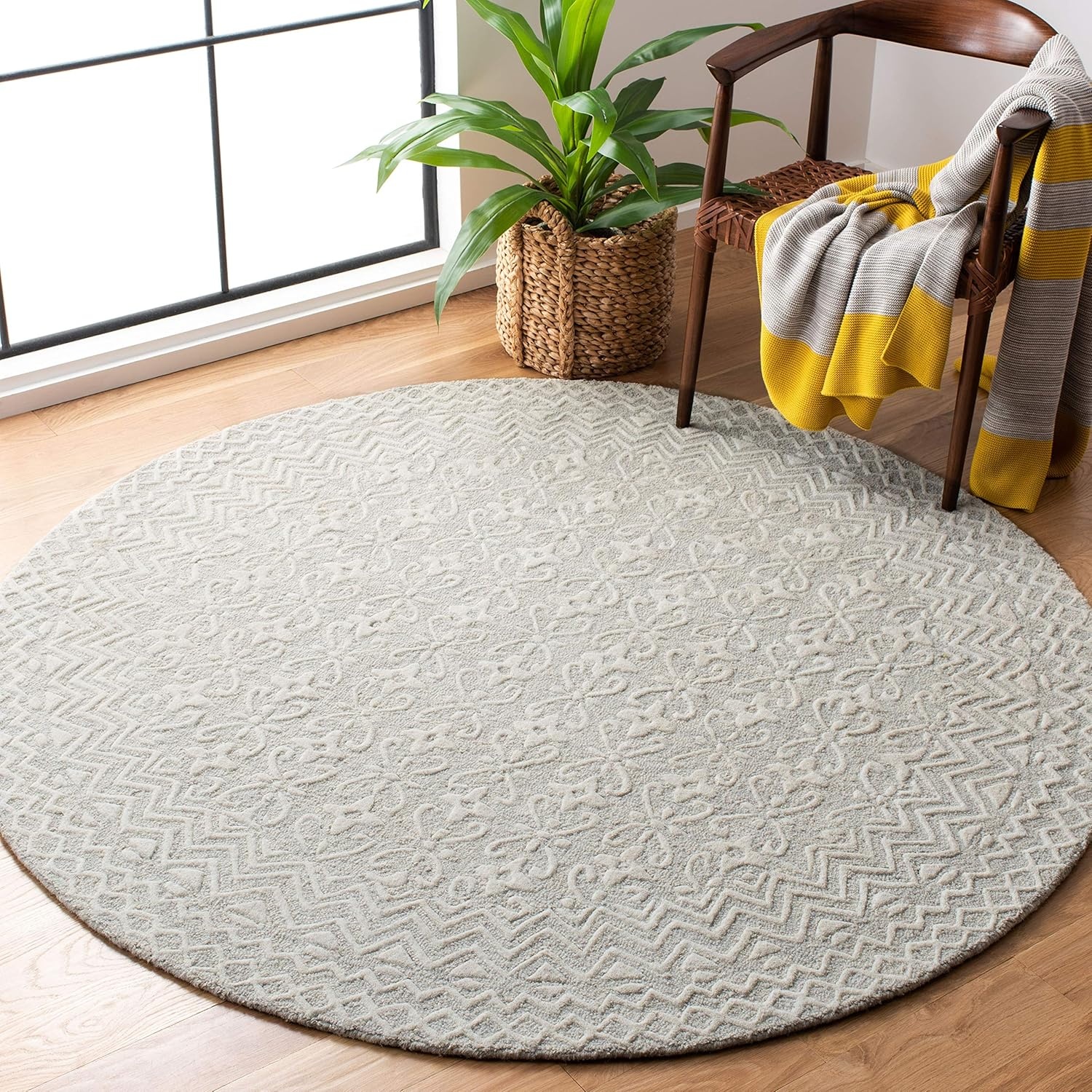 image:imageSAFAVIEH Blossom Collection 8 x 10 GreyIvory BLM114F Handmade Premium Wool Area RugGreyIvory